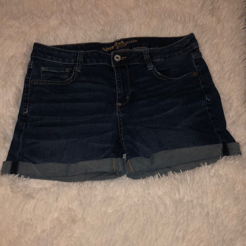 Arizona High Rise Shorts